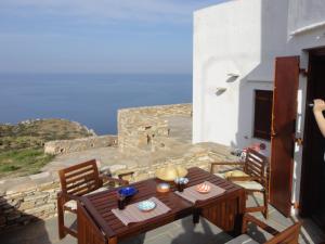 Villa Thori, Poulati Sifnos Greece