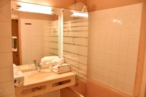 Hotels Hotel Les Mazets Des Roches : Chambre Double ou Lits Jumeaux Classique