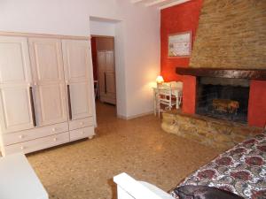 B&B / Chambres d'hotes Le Jardin d'Ivana Chambres d'hotes B&B avec Piscine chauffee : photos des chambres