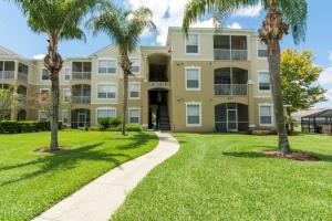 Three-Bedroom Apartment room in Princess Palm Condo #214570