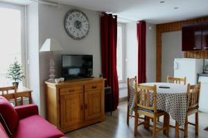 Marie locations coeur village