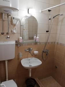 Apartments Zira S