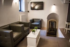 4 Rooms 
