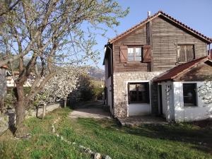 Arachova Houses Parnassos Greece