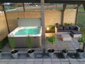 Mleczarnia z prywatnym jacuzzi