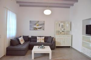 Christina's Luxury Village House Milos Greece