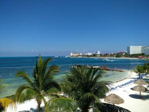 Bella Beach Condo Cancun