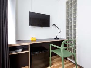 nid NAMBA Station House