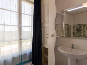 Maisons de vacances Three lovely g tes surrounded by nature with private swimming pool and garden : photos des chambres