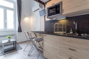 Flexible SelfCheckIns 13 & 14 - Le Petit & Le Grand Zagreb - Centre - New - Apartments Repinc