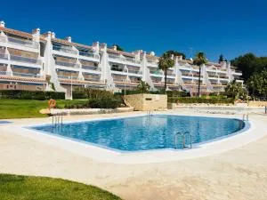 Apartamentos Jardines del Puerto Altamar - 阿尔考斯布里