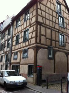 Appartements Au-Dessus Du... : photos des chambres