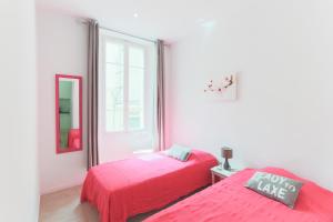 Appartements Residence Angela a 7 minutes a pieds du Palais, plage... : photos des chambres