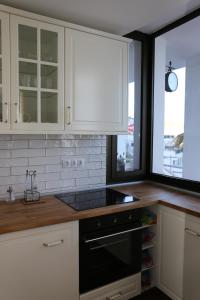 Avenida de la Cornisa 11