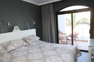 Avenida de la Cornisa 11