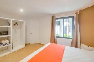 Valentina Suites by Las Flores Vacation Rentals