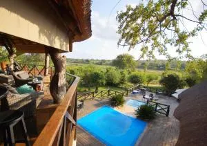 Crocodile Kruger Safari Lodge - Коматіпурт