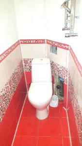 Квартира біля залізничного вокзалу вулиця Залізнична 10 до 5 гостей