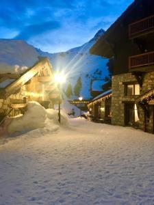 Appartements Premium 4 bed Ski-in & Out Apartment Arc 1950 : photos des chambres