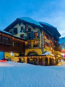 Appartements Premium 4 bed Ski-in & Out Apartment Arc 1950 : photos des chambres