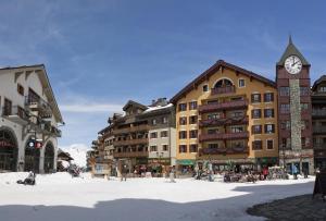 Appartements Premium 4 bed Ski-in & Out Apartment Arc 1950 : photos des chambres