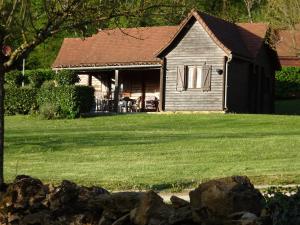 Villages vacances Les Chalets de Thegra proche de Rocamadour et Padirac : photos des chambres