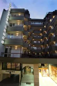 Ξενοδοχείο Μετροπόλ (Hotel Metropol)