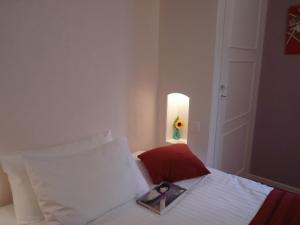 Hotels Hotel Du Croise : photos des chambres