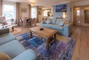 Marina View Apartment - Skelmorlie