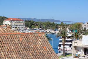 Apartments Sumic Harbour view