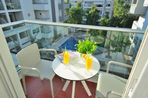 Superior Room with Pool View