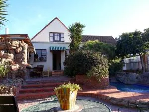 Albert Road Garden Guest House - Jeffreys Bay