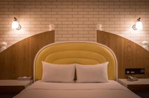 Golden Phoenix Hotel