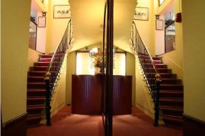 Hotels Hotel Elysee : photos des chambres