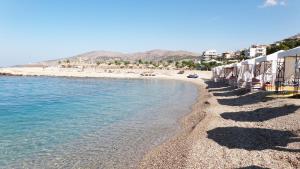 Apartments in White Residence