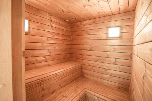 Chalet room in Chalet Luxe Aiguillette