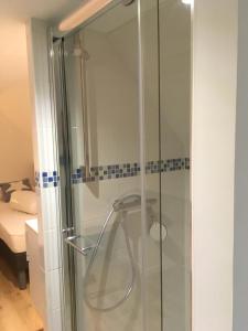 Appartements La ville a la mer numero 2 duplex en plein coeur du centre ville au calme terrasse et parking prive : photos des chambres