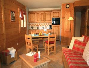 Appart'hotels Lagrange Vacances Le Hameau du Rocher Blanc : photos des chambres
