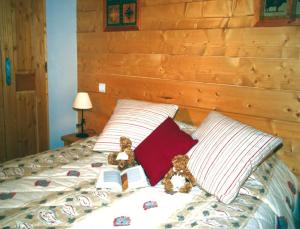 One-Bedroom Apartment and alcove (6 Adults) room in Lagrange Vacances Le Hameau du Rocher Blanc