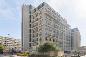 Cape Royale Apartment 810