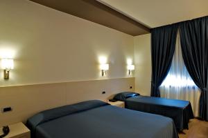 Triple Room room in Sam Hotel