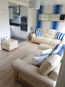 Cabin 246 Riverside, Glan Gwna - Caeathro