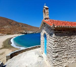 Beautiful house in Syneti, Andros Andros Greece