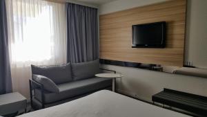 Hotels Novotel Narbonne Sud A9/A61 : photos des chambres