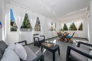 Guest House Mazuth II - Banjol