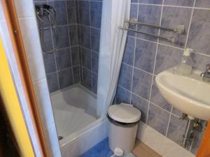 Double Room with Private Bathroom room in Kisherceg Szálláshely