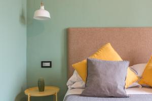 SorrentoVibes - Luxury Four Bedroom Home with Amazing Terraces in Sorrento