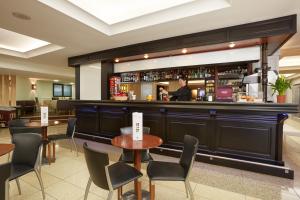 Hotels Hotel Roissy : photos des chambres