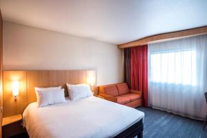Hotels ibis Metz Nord : Chambre Standard avec Un Lit Double et Un Sofa
