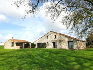 Maisons de vacances L'Albatros a 15 min du PUY DU FOU : photos des chambres